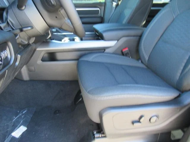 2026 RAM 1500 Big Horn/Lone Star - Photo 14