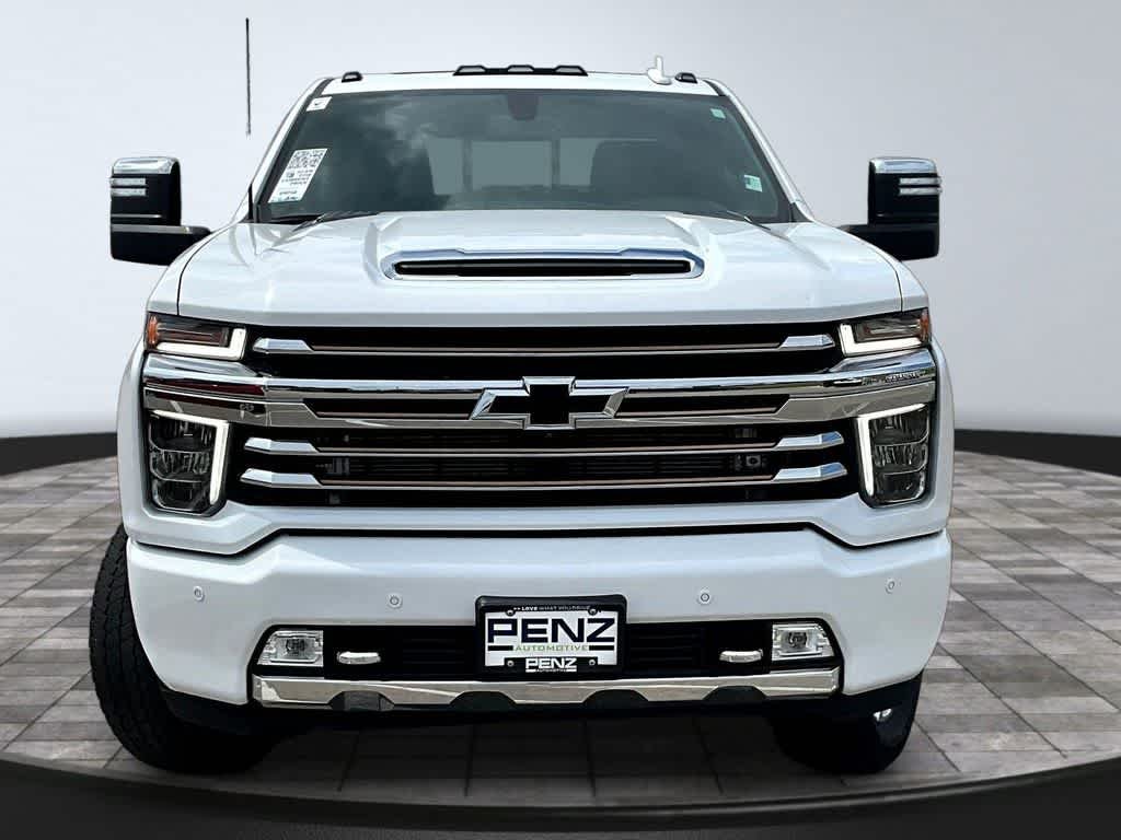 Used 2022 Chevrolet Silverado 3500HD High Country with VIN 1GC4YVEY9NF121376 for sale in Spring Valley, Minnesota