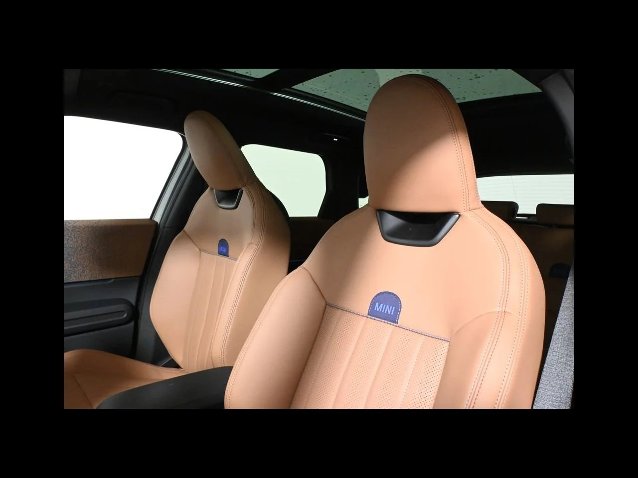 2026 MINI Countryman S - Photo 16