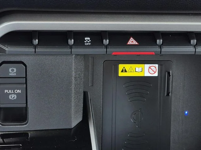 Used 2025 Ice Cap Toyota SR5 image 26