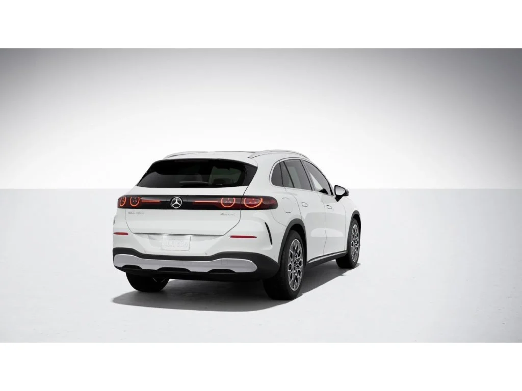 New 2027 White Mercedes-Benz GLC 400 image 23