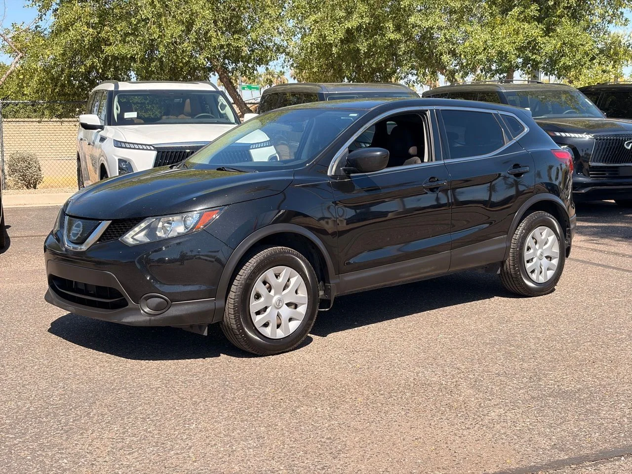2019 Nissan Rogue Sport S FWD's photo