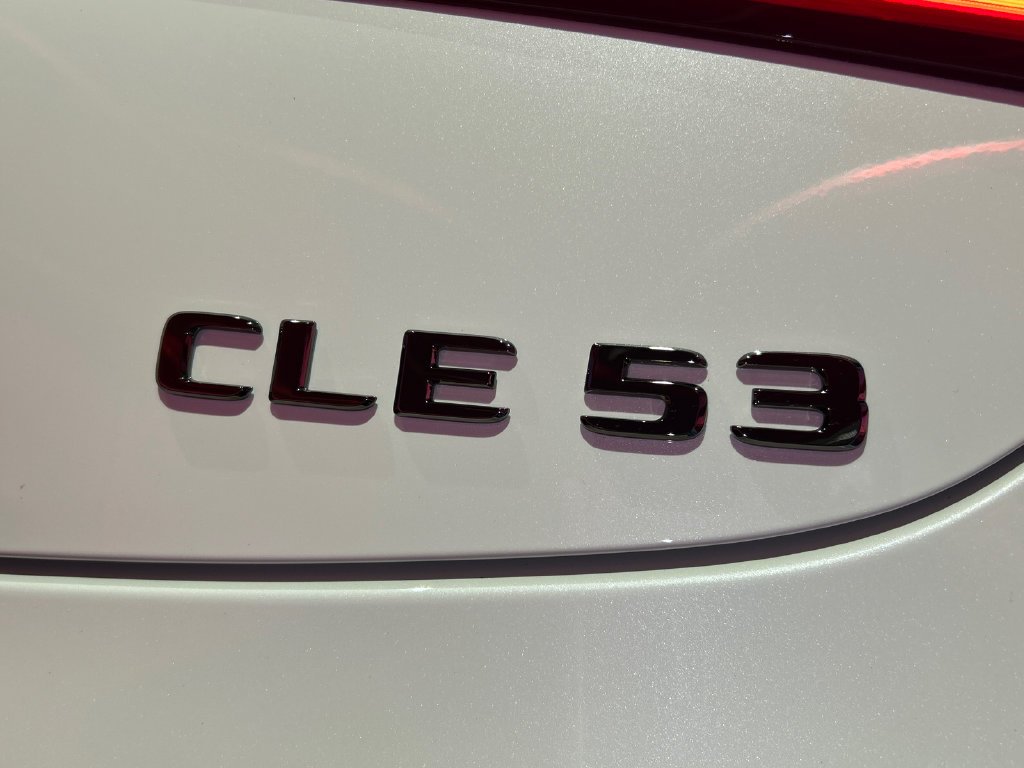 New 2027 MANUFAKTUR Moonlight White Metallic Mercedes-Benz AMG® CLE 53 4MATIC+ Cabriolet image 24