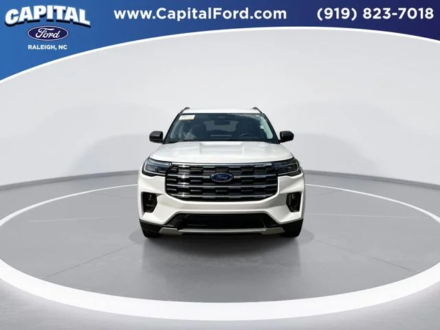 Used 2025 White Ford Active image 3