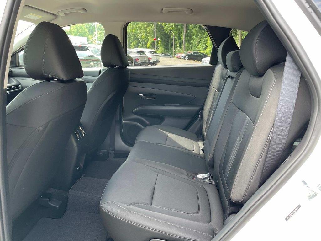 2025 Hyundai Tucson SEL - Photo 13