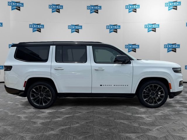 2025 Jeep Grand Wagoneer Series III - Photo 6