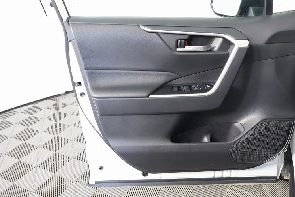 Used 2021 Super White Toyota XLE image 12