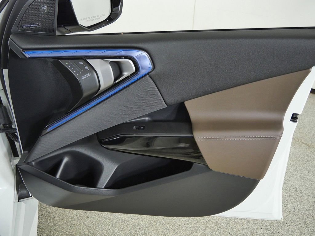 New 2026 Alpine White BMW M50 xDrive image 20
