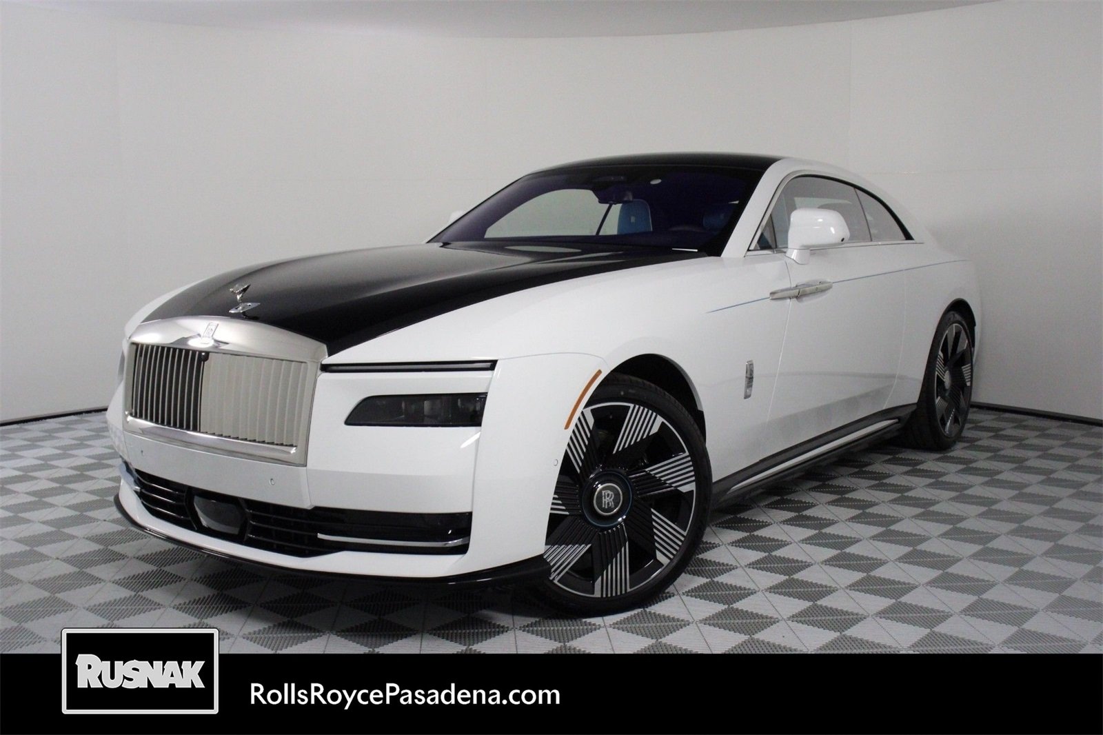 2025 Rolls-Royce Spectre Base
