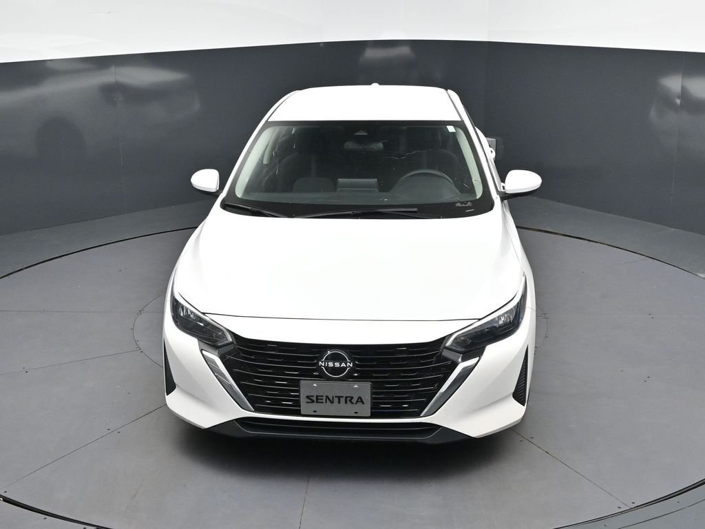 Used 2024 White Nissan SV image 37