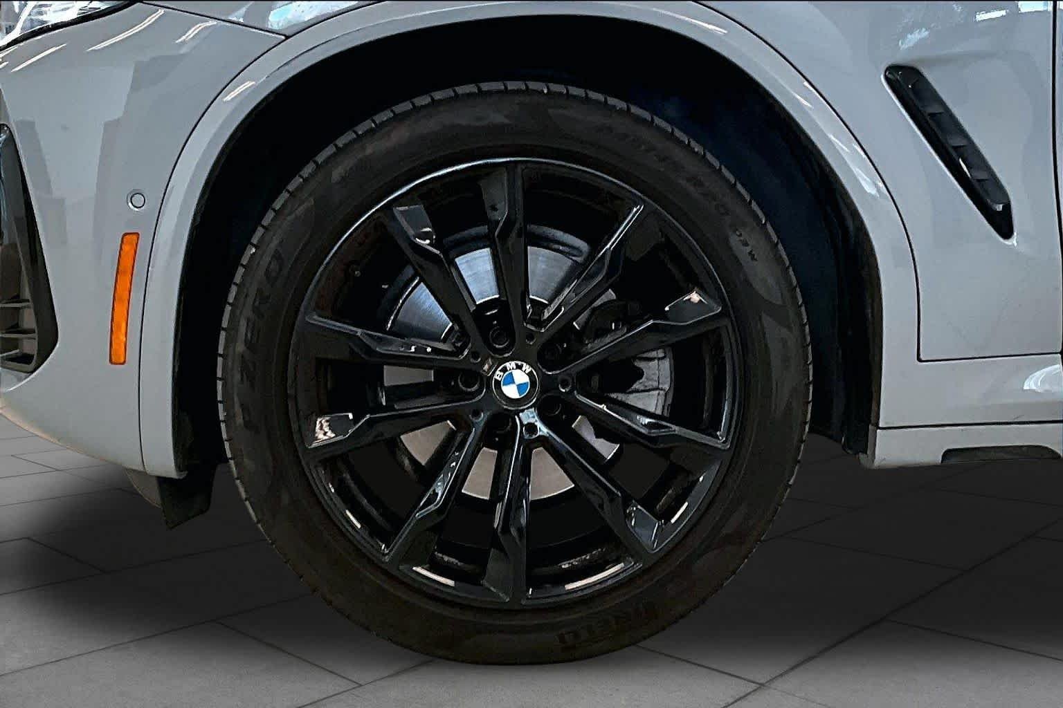 Used 2023 Brooklyn Grey Metallic BMW sDrive30i image 10