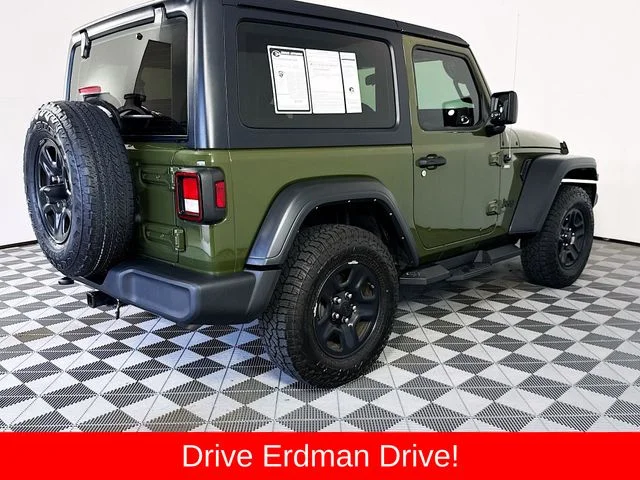 Used 2021 Green Jeep Sport image 20