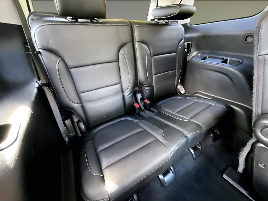 Used 2019 Ebony Twilight Metallic GMC SLT-1 image 17
