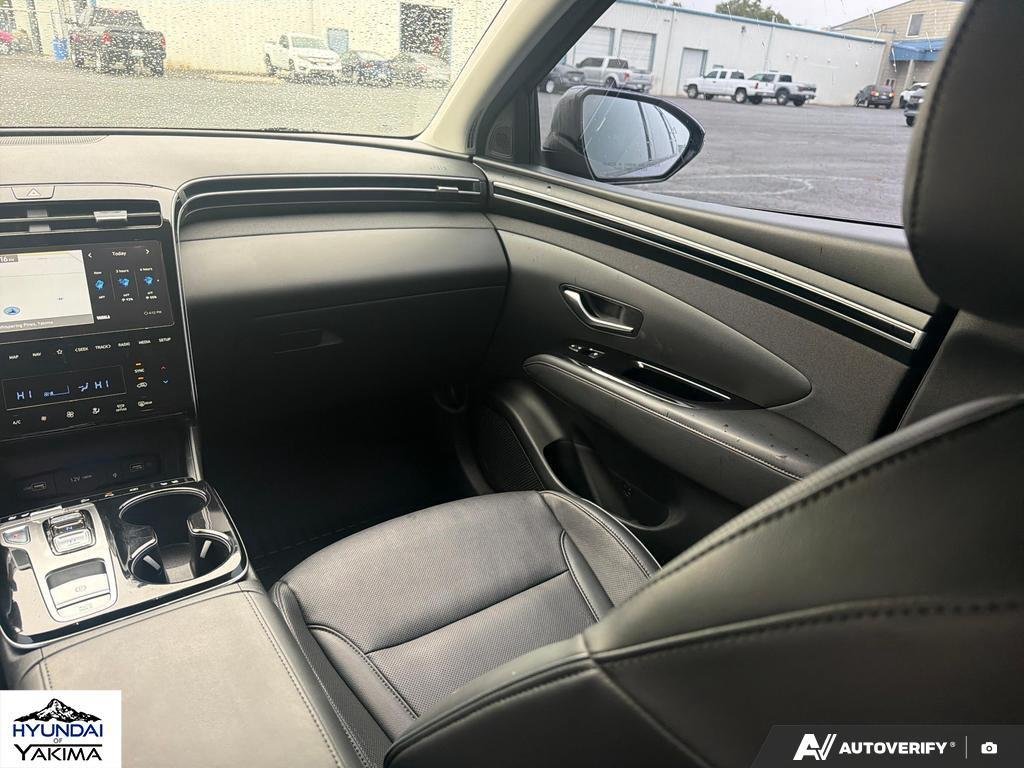 Used 2022 Phantom Black Hyundai Limited image 25