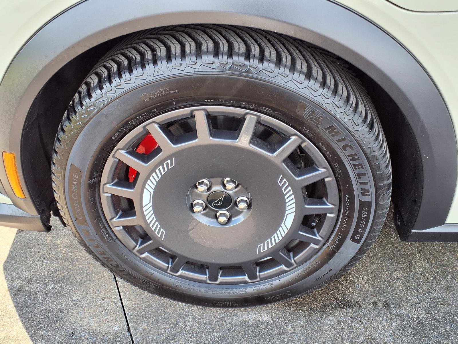 Used 2025 Desert Sand Ford GT image 8