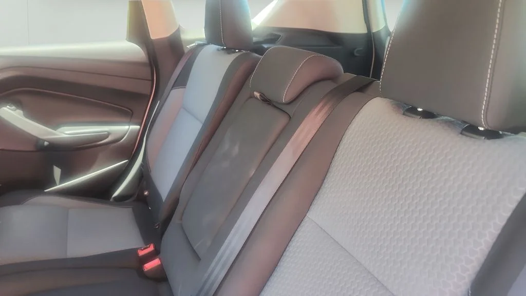 Used 2017 White Ford SE image 13