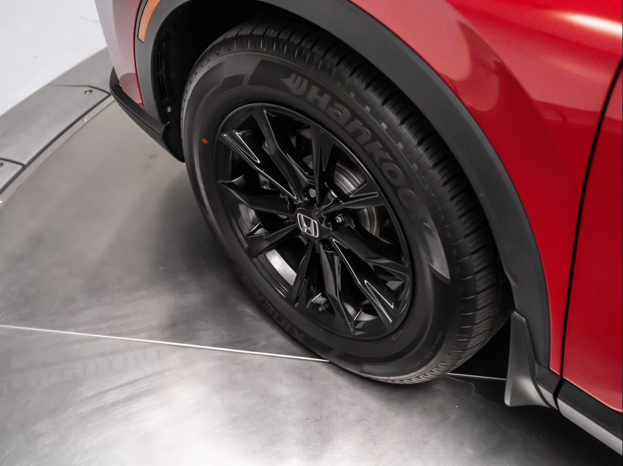 Used 2025 Radiant Red Metallic Honda Sport-L image 13