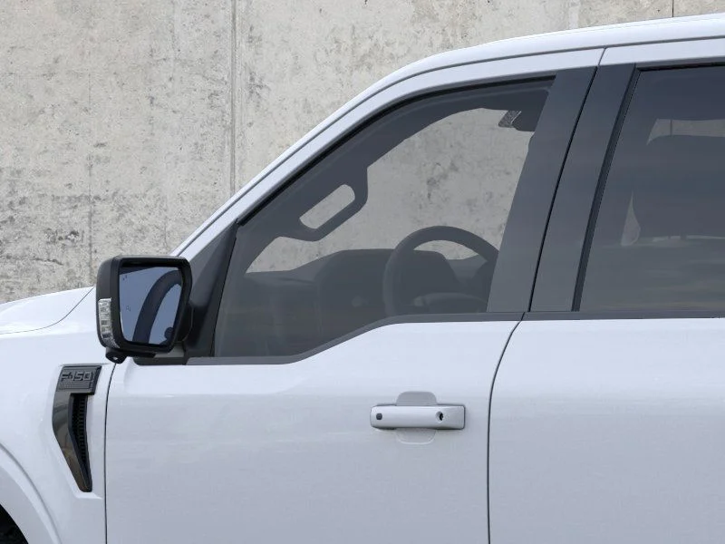 New 2025 Space White Metallic Ford XLT image 61