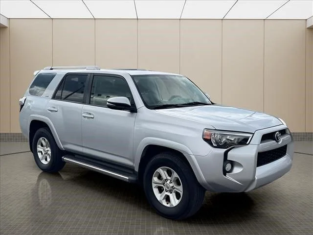 Used 2016 Silver Toyota SR5 Premium image 2