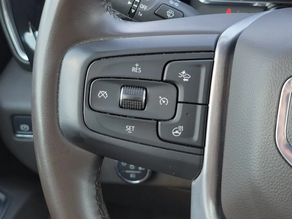 Used 2024 Summit White GMC SLT image 26