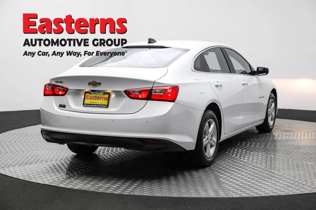 Used 2024 White Chevrolet LS image 5