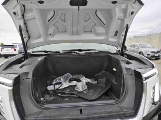Used 2025 Summit White GMC Extended Range Denali image 12