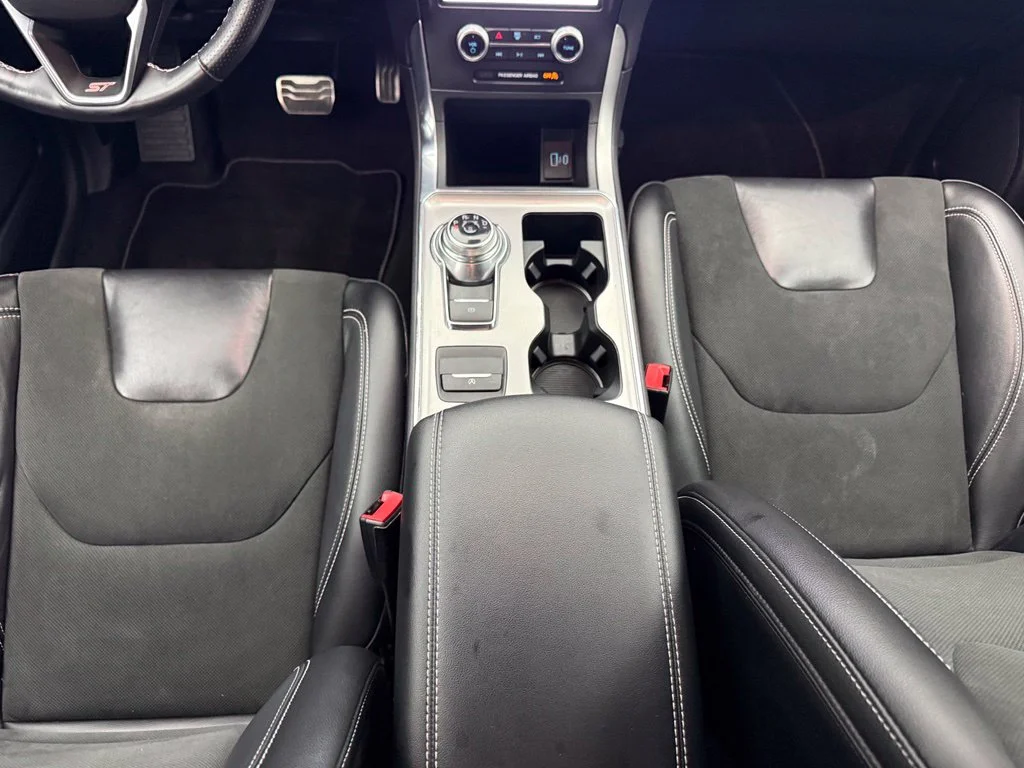 Used 2022 Gray Ford ST image 29