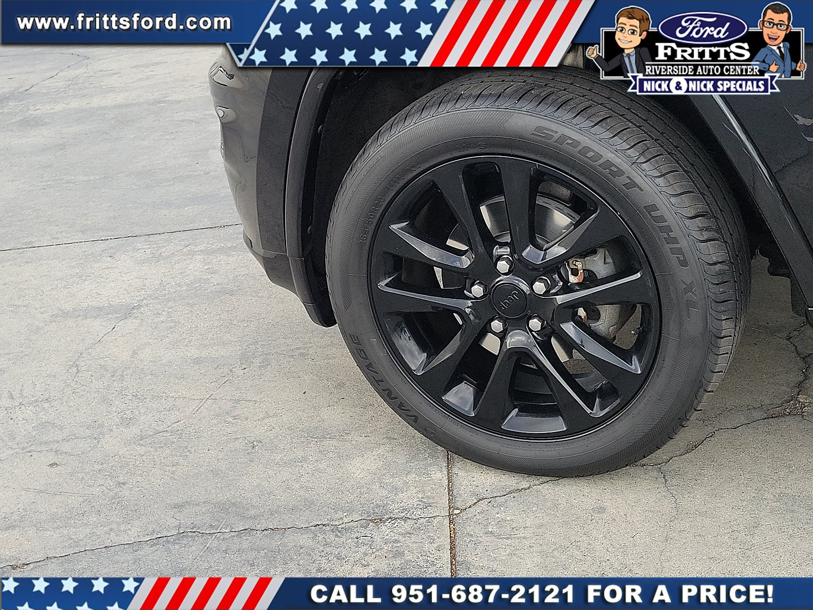 Certified Used 2018 Diamond Black Jeep Altitude 4x4 image 19