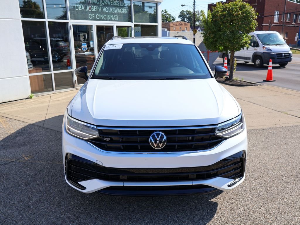 Certified Used 2024 White Volkswagen 2.0T SE R-Line Black image 8