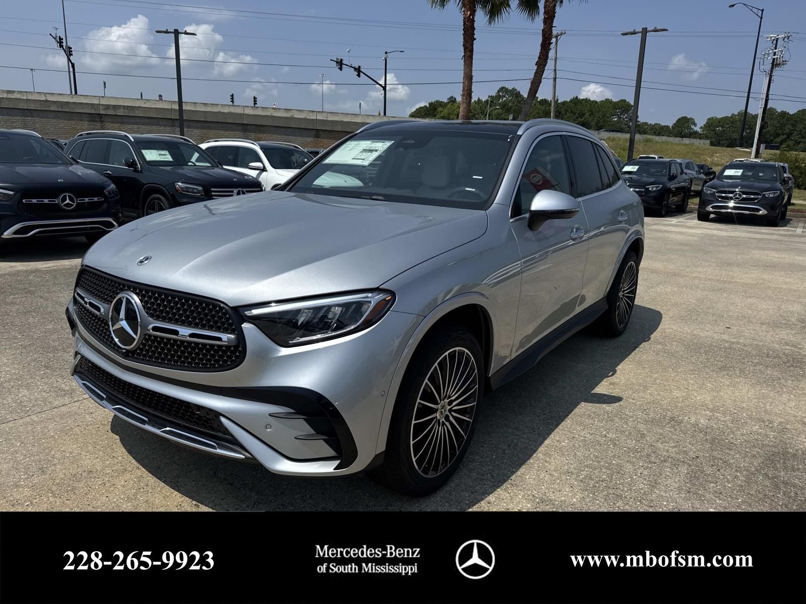 New 2026 Silver Mercedes-Benz GLC 300 image 1