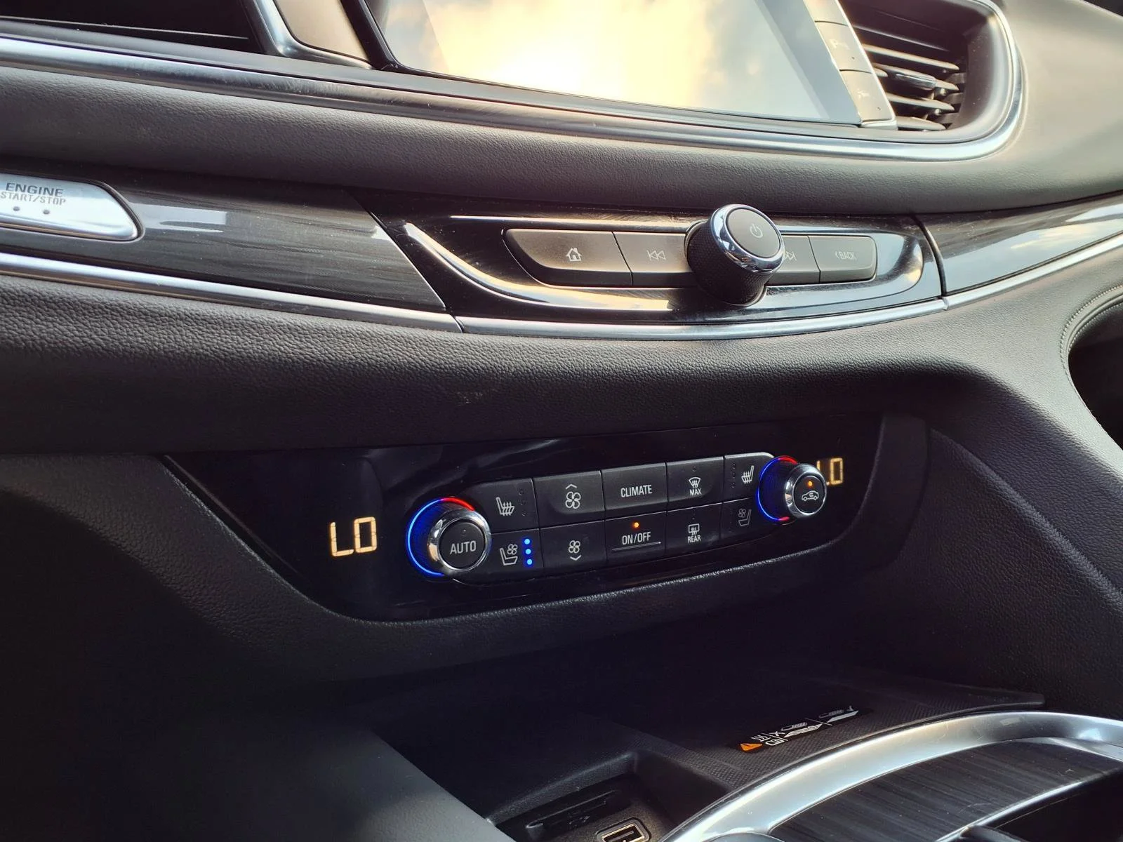 Used 2023 Moonstone Gray Metallic Buick Premium image 6