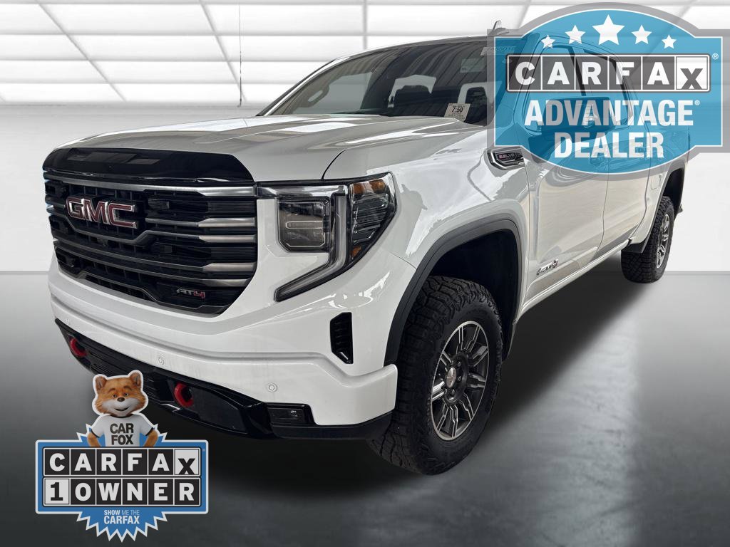 Used 2026 Summit White GMC AT4 image 4