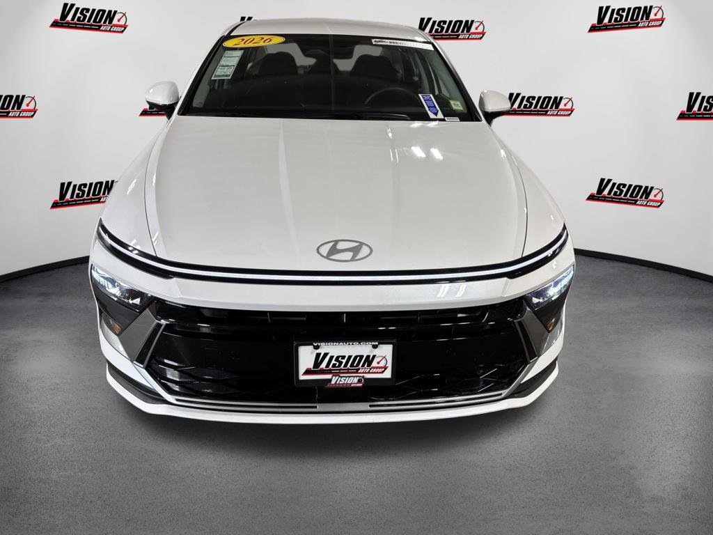 New 2026 White Hyundai SE image 2