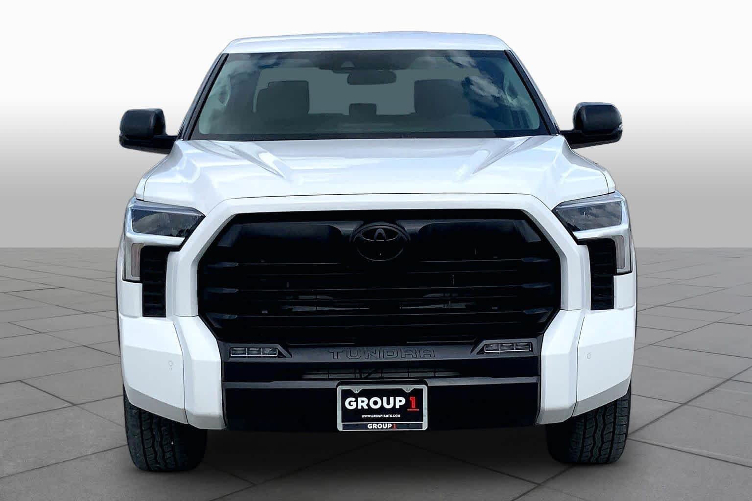Used 2024 Ice Cap Toyota SR5 image 4