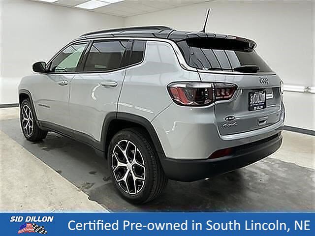 Certified Used 2024 Silver Zynith Metallic Clearcoat Jeep Limited image 6
