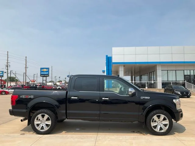 Used 2018 Black Ford Platinum image 38