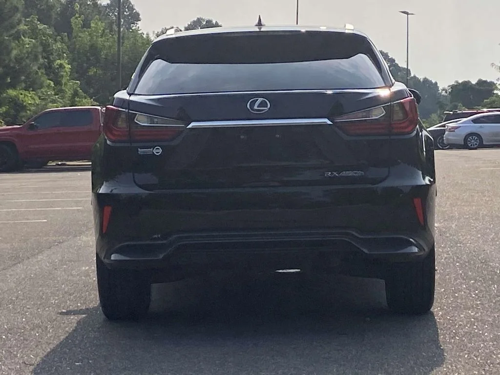 Used 2018 Obsidian Lexus Base image 4