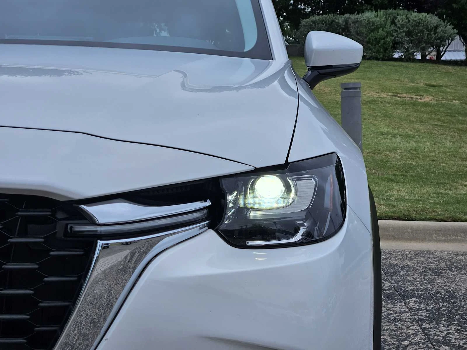 Used 2024 Rhodium White Premium Mazda 3.3 Turbo Select image 6