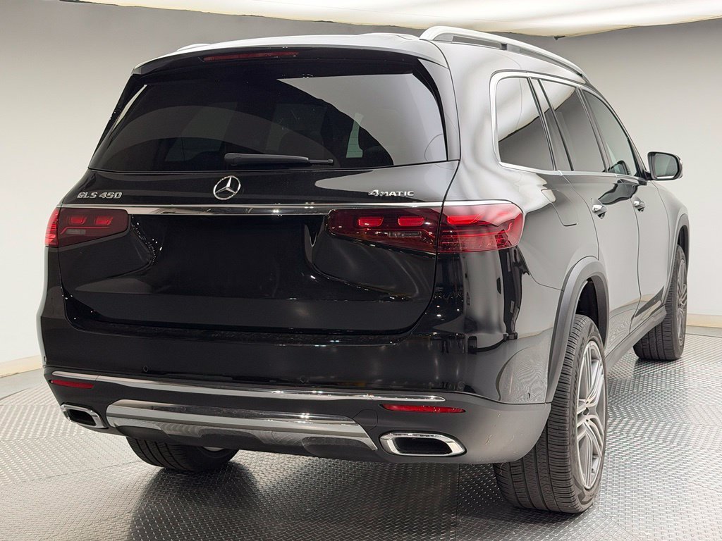 Used 2025 Obsidian Black/Mojave Silver Mercedes-Benz GLS 450 image 3