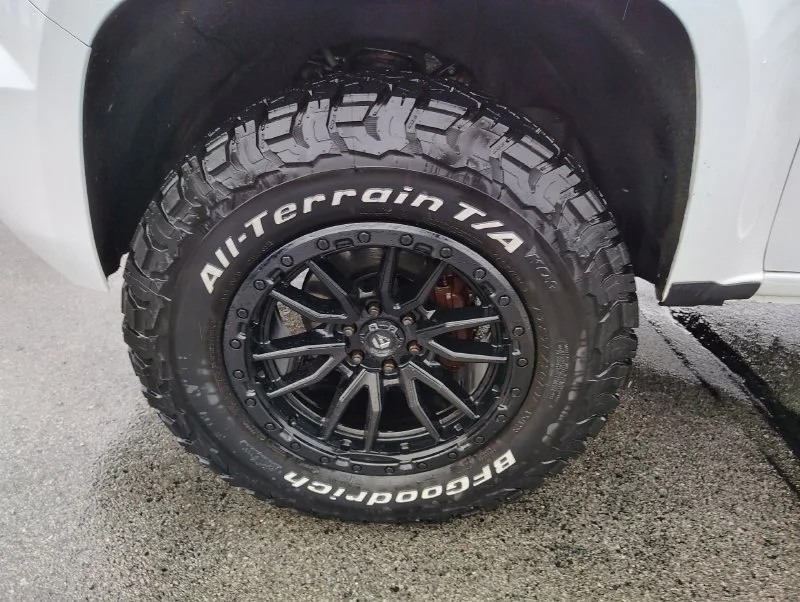 Used 2020 White GMC All Terrain image 8