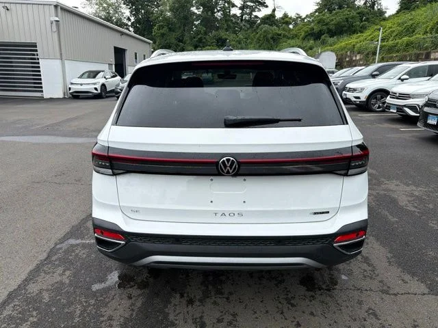 New 2026 White Volkswagen 1.5T SE image 6