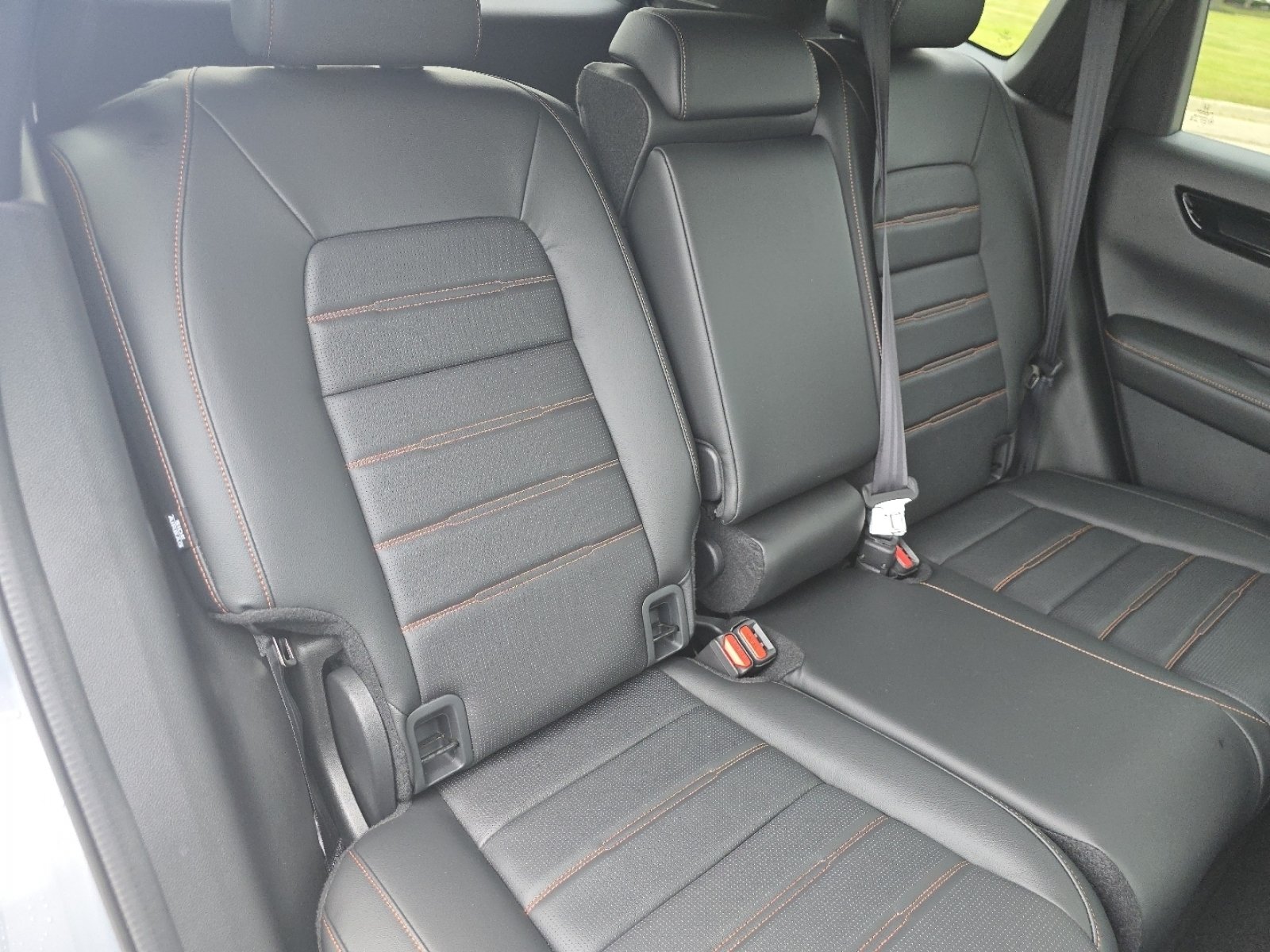 2025 Honda CR-V Sport Touring - Photo 24