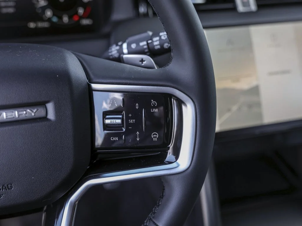 2025 Land Rover Discovery Sport Dynamic SE - Photo 19