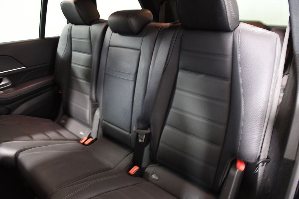 Used 2022 Obsidian Black Metallic Mercedes-Benz GLS 450 image 27