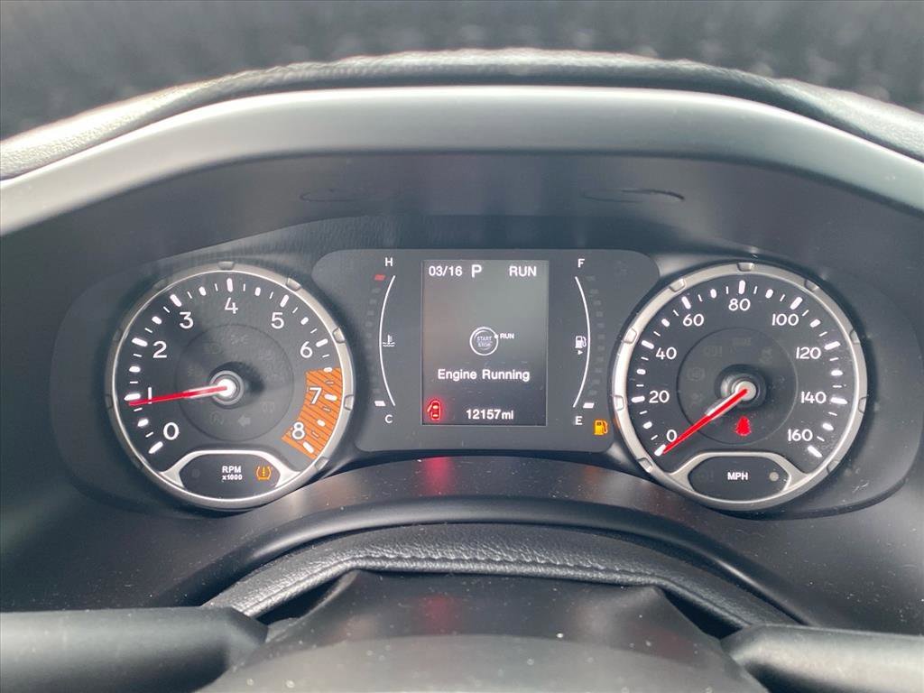 Certified Used 2023 Graphite Gray Jeep Latitude image 20