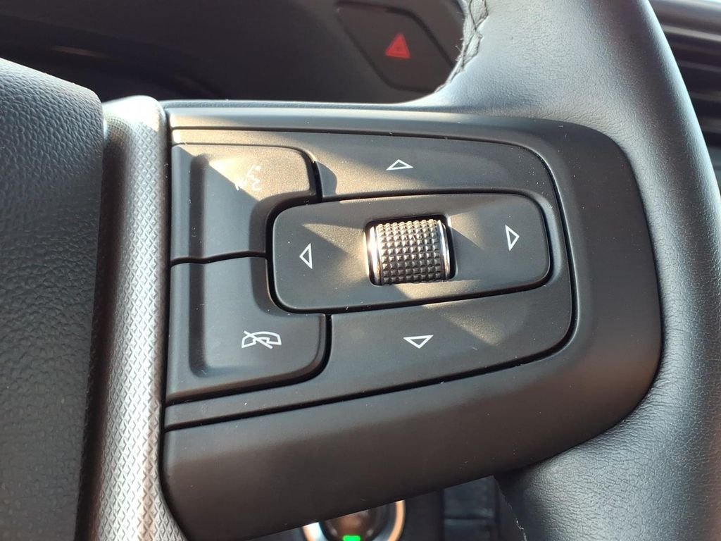 Used 2024 Onyx Black GMC Denali image 25