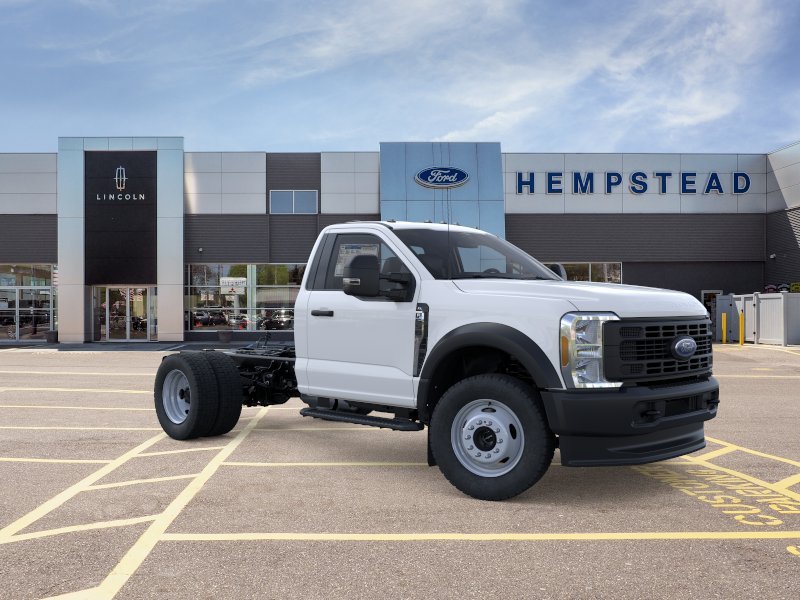 New 2026 Oxford White Ford F-550® XL image 7