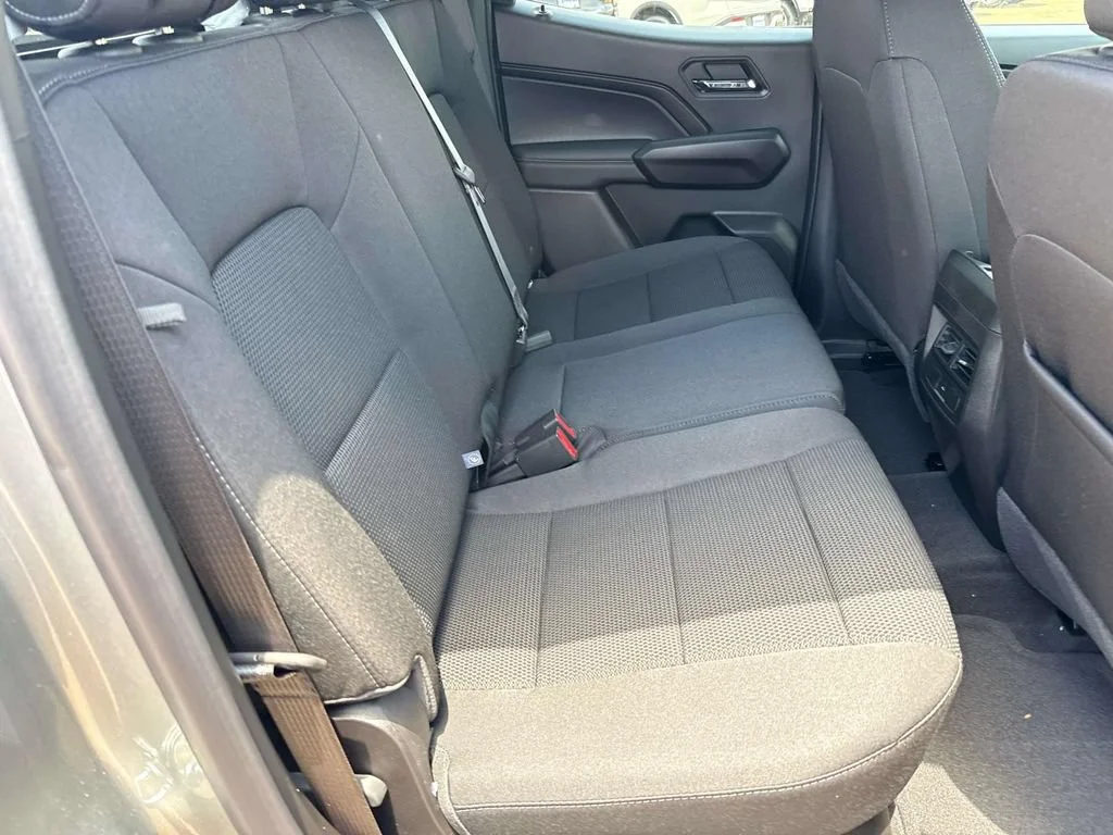 2026 Chevrolet Colorado LT - Photo 18
