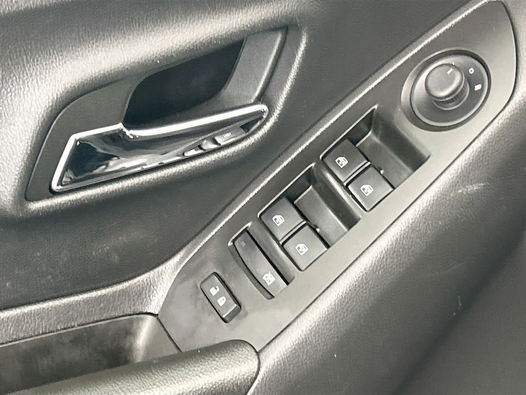 Used 2022 Black Metallic Chevrolet LT image 21