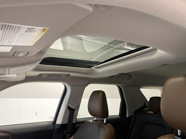 Used 2023  Ford Outer Banks image 18